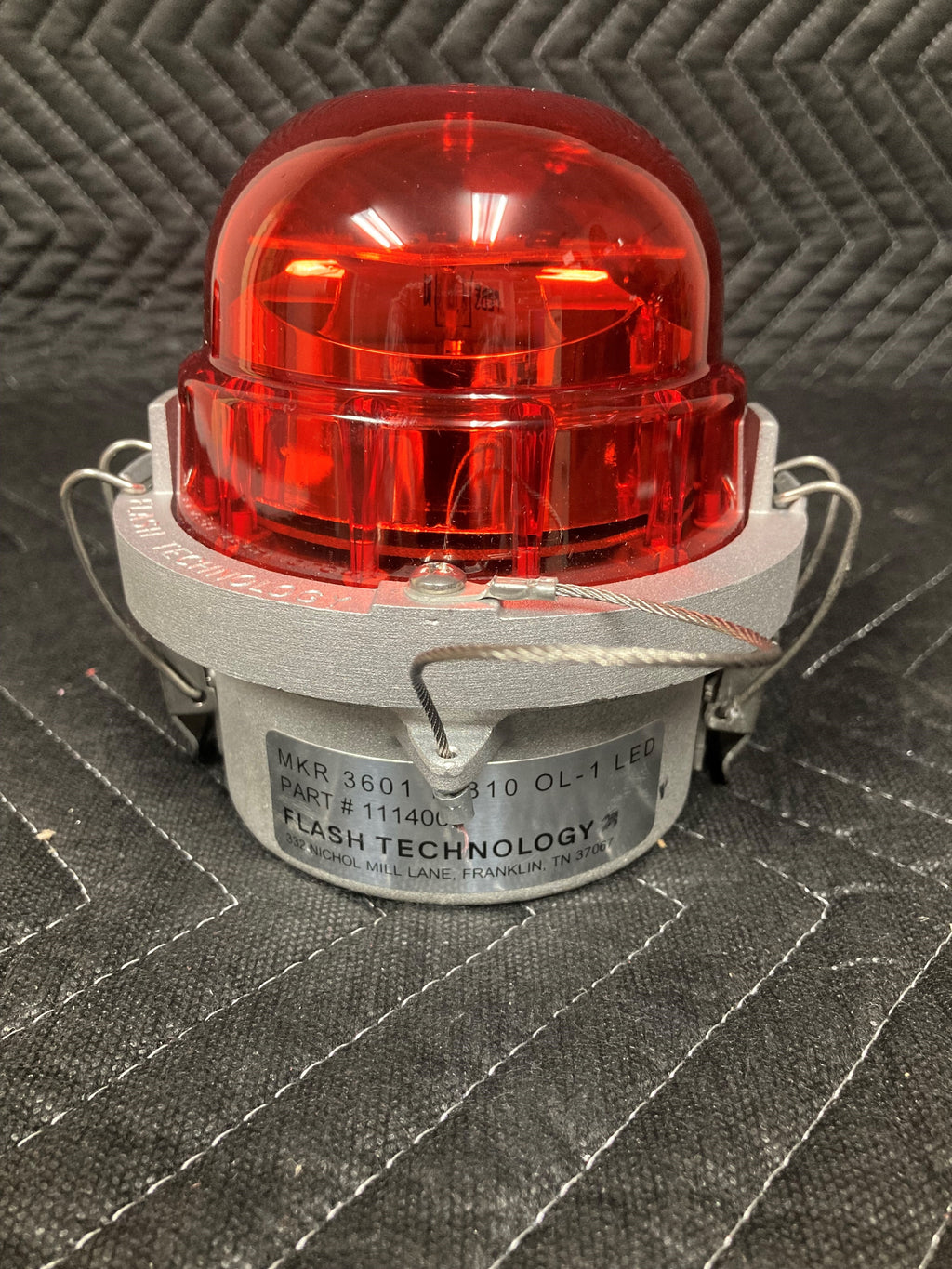 (FX123) Flash Technology FAA L-810 Red LED Single Fixture, 120-240V ...