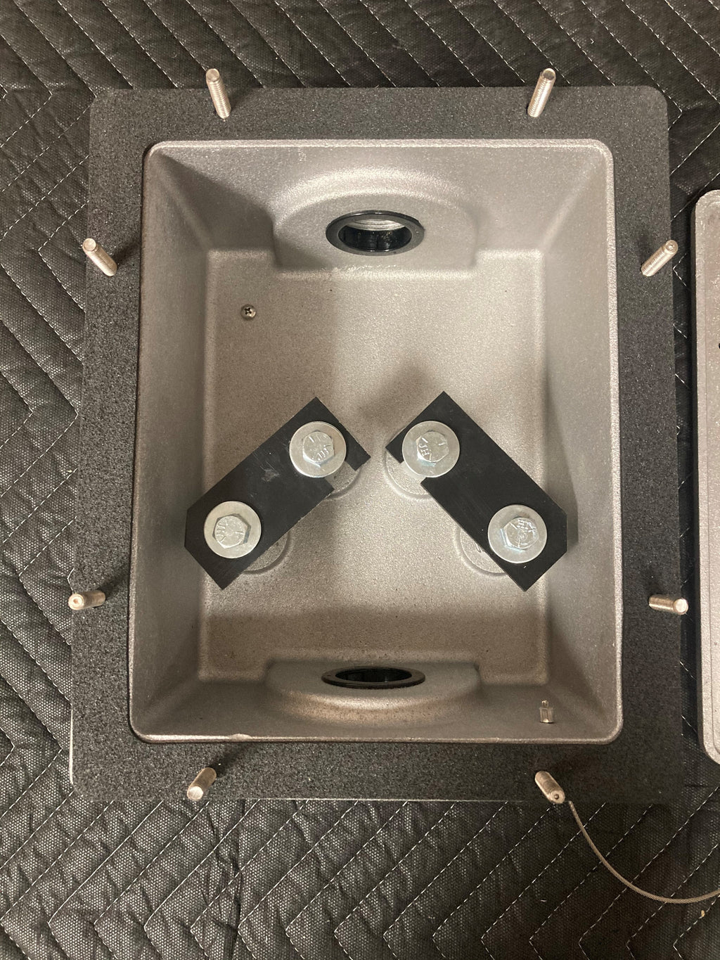 (JB2) Medium Cast Aluminum Conduit Riser Junction / Support / Pull Box ...